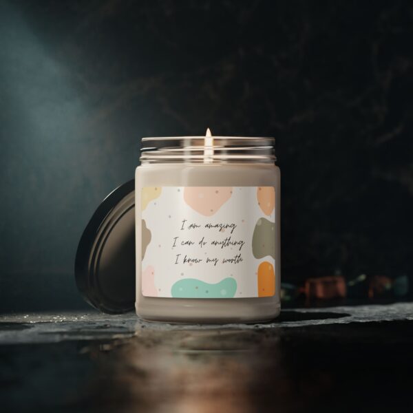 Daily Reminder scented candle